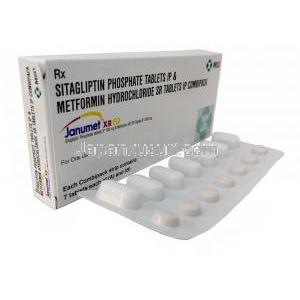 ジャヌメット XR CP,  シタグリプチン 100 mg x 7 錠, メトホルミン 1000 mg  x 7 錠 (コンビパック), 製造元：MSD, 箱, シート側面